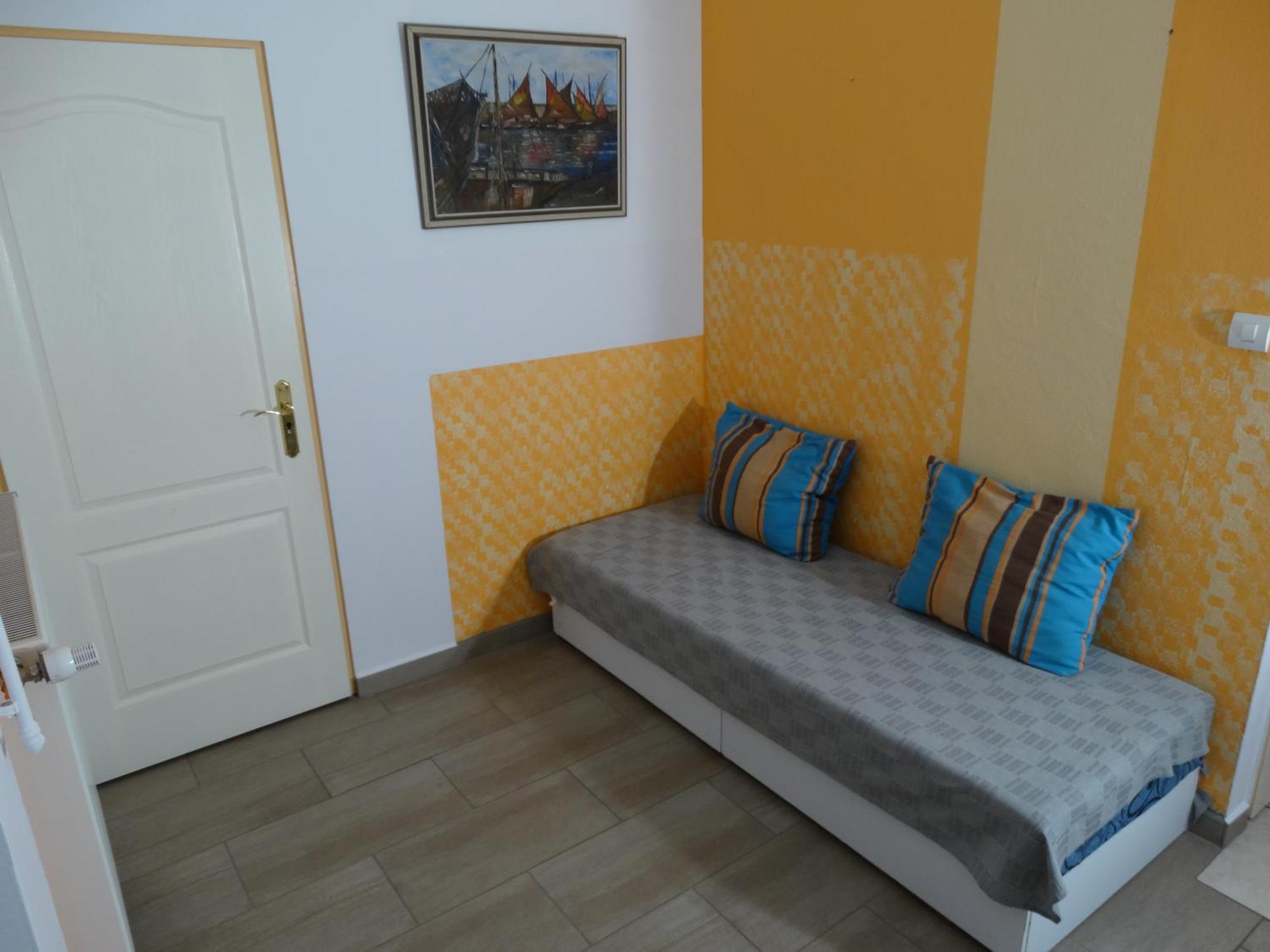 Апартаменты Aqua Haz Panzio 3 Sz Балатонфюред Экстерьер фото